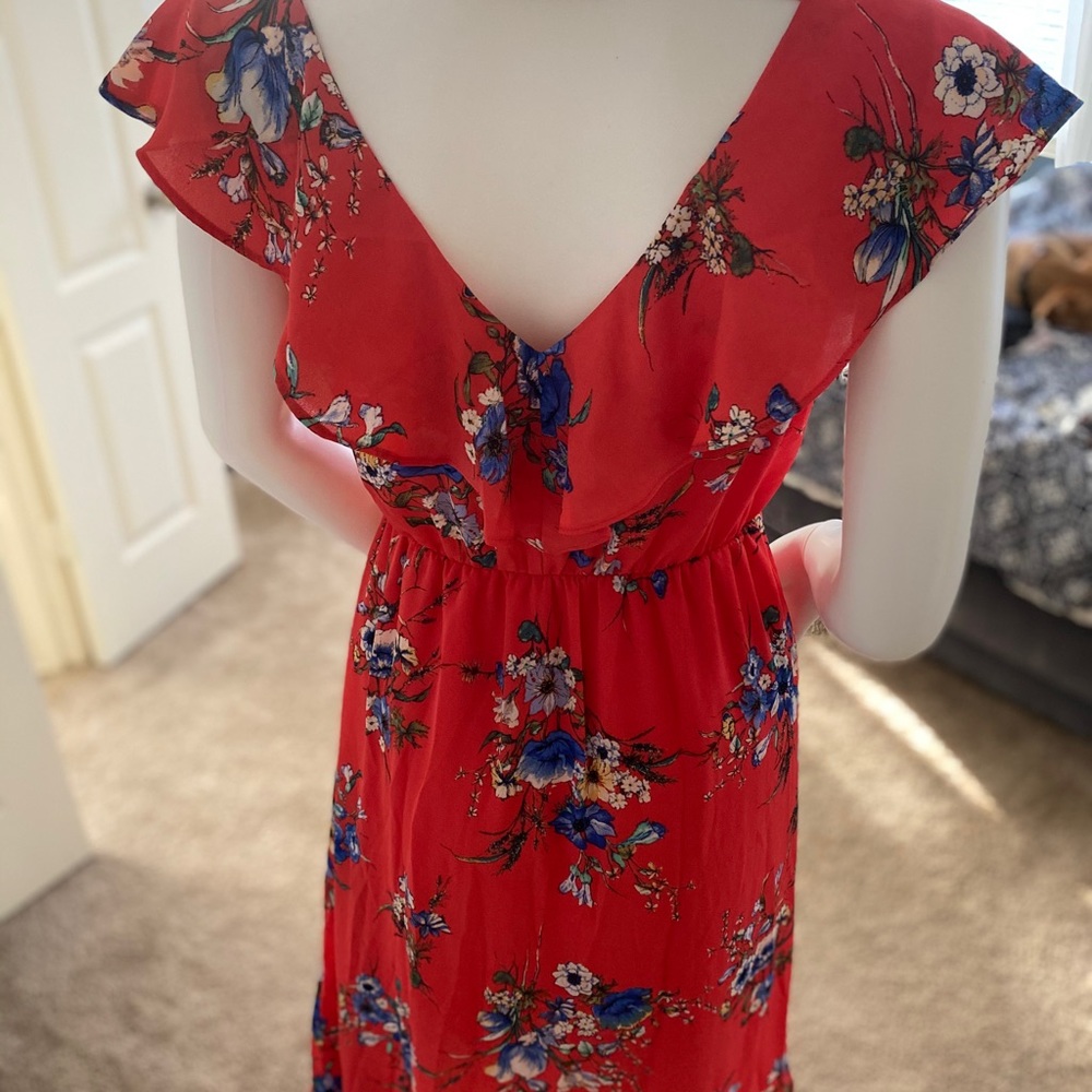 High-Low Dress - Picture 5 of 6